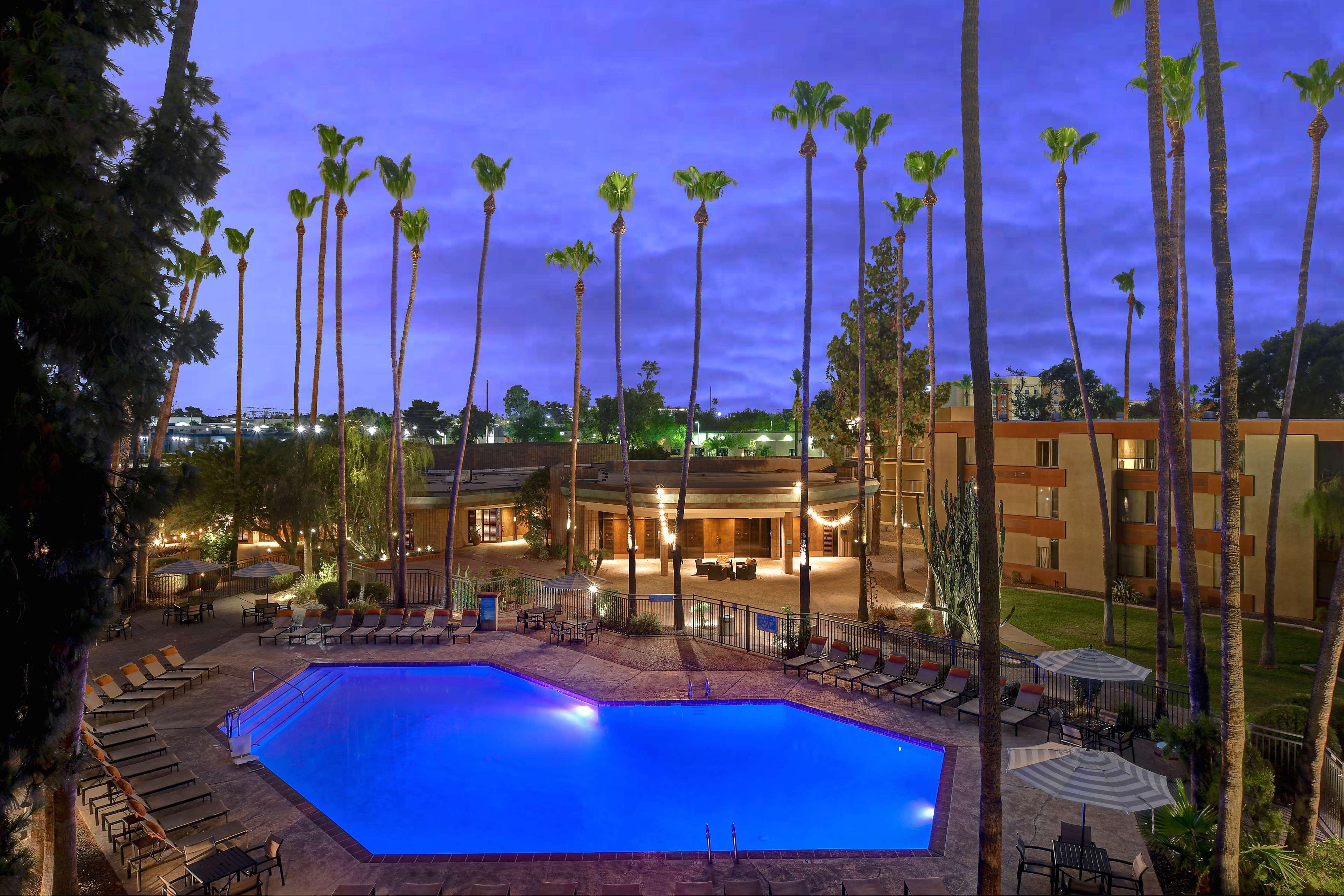 Doubletree By Hilton Phoenix- Tempe Ngoại thất bức ảnh